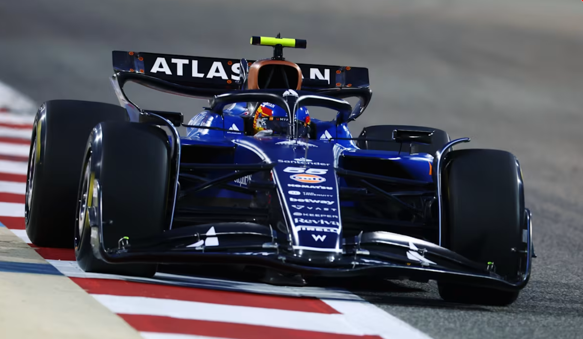 红牛车队碾压迈凯伦,塞恩斯惊艳四座 红牛车队碾压迈凯伦,塞恩斯惊艳四座