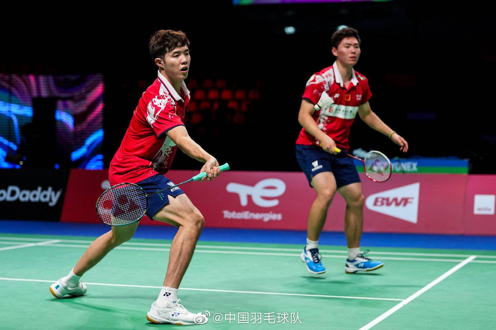 泰国队完胜德国队，安赛龙点燃赛场