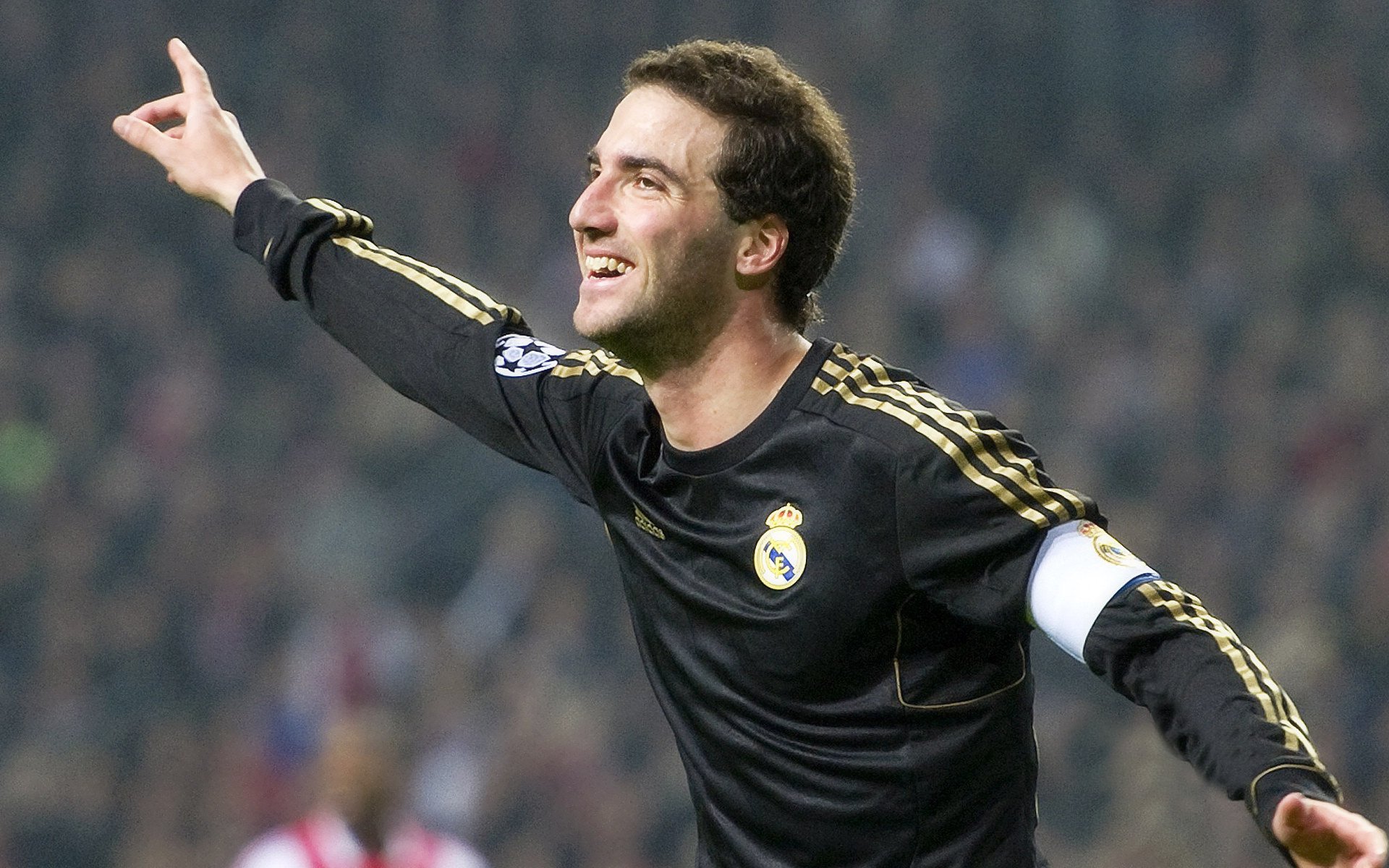 久保建英导演逆转好戏,阿根廷硬仗中力克贝蒂斯