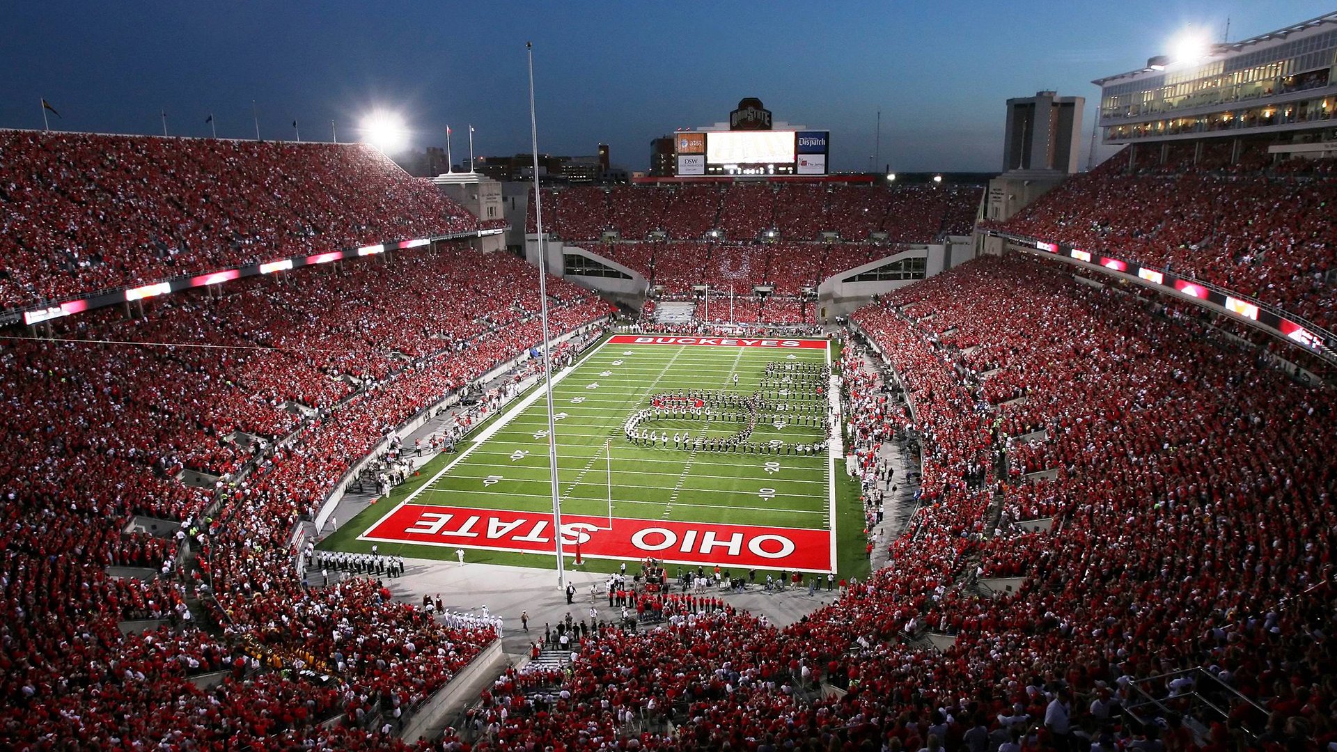 黄蜂正面击溃公牛，利拉德成为关键先生，一场定义赛季的胜利